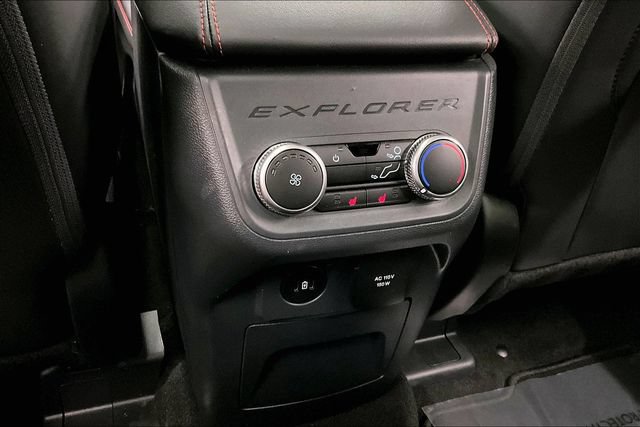 Used 2025 Ford Explorer ST AWD/4WD image 34