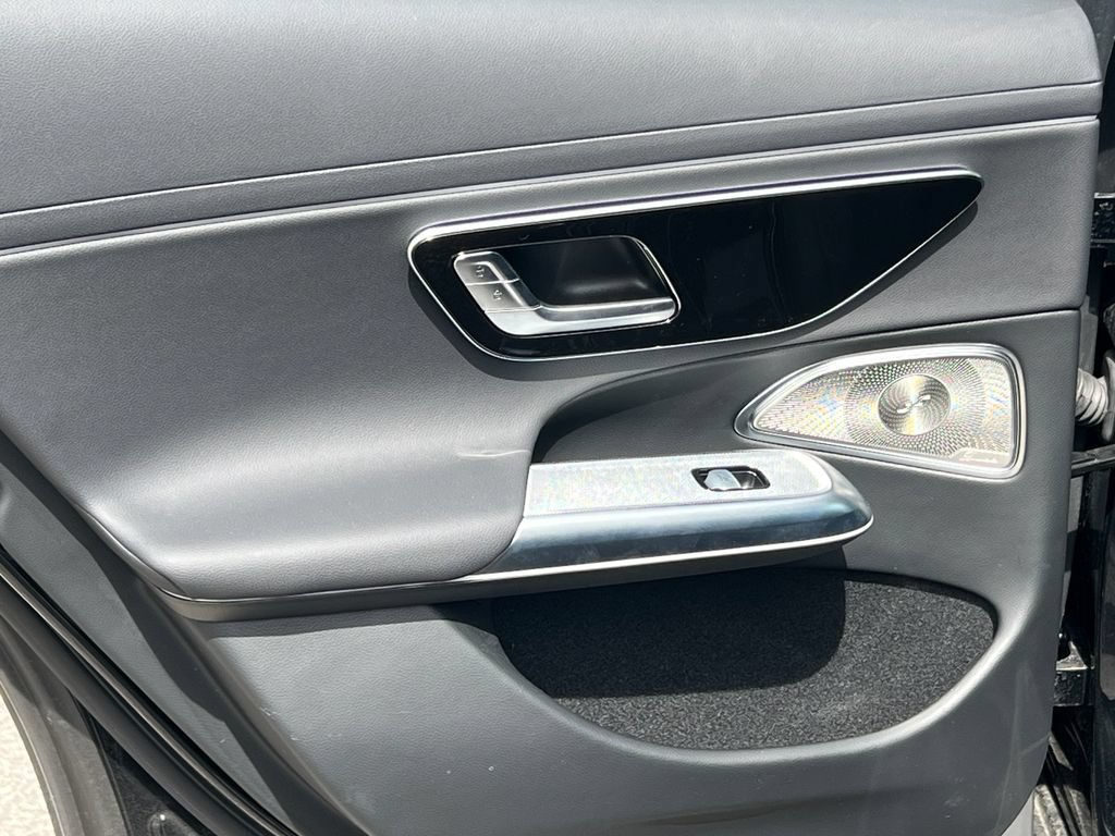 New 2025 Mercedes-Benz E 350 4MATIC Sedan image 35