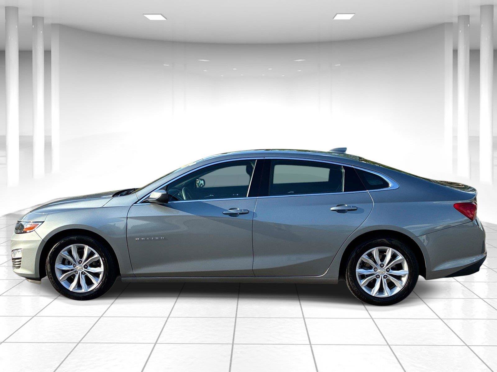 Used 2023 Chevrolet Malibu LT FWD image 4