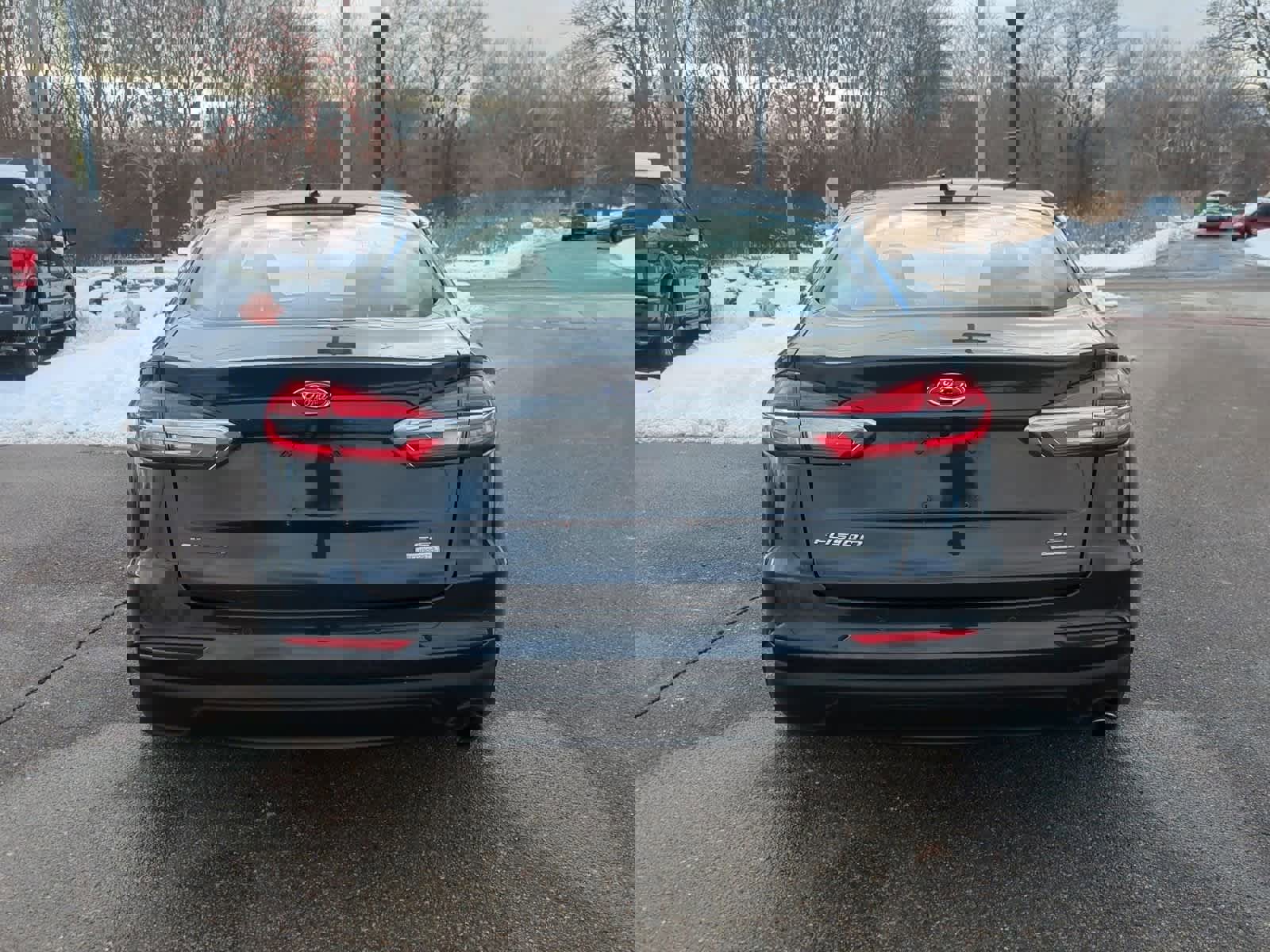 Used 2020 Ford Fusion SE image 7