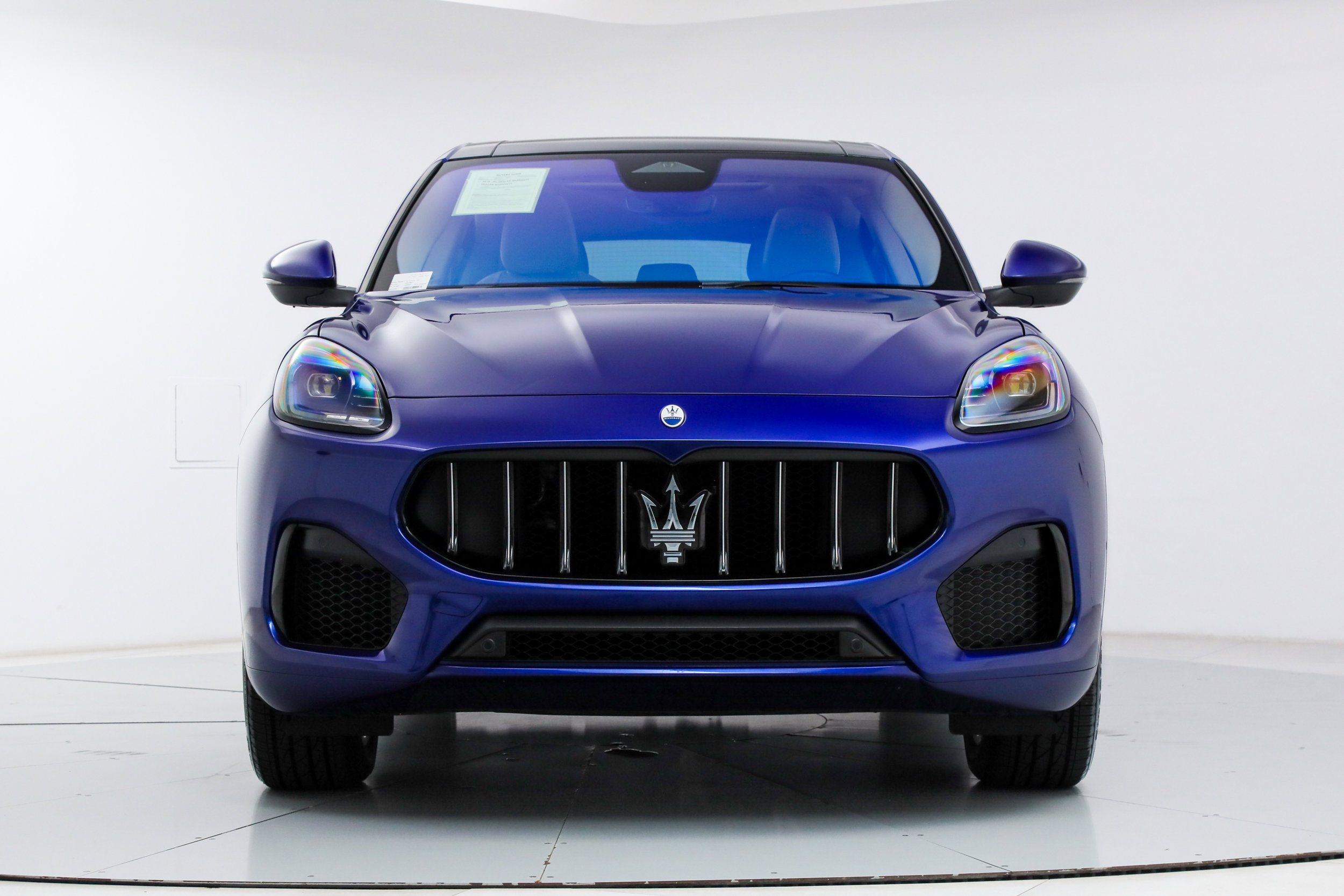 Used 2023 Maserati Grecale Modena AWD/4WD image 8