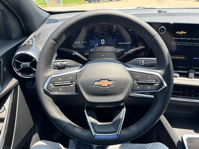 New 2027 Chevrolet Equinox LT w/ LPO, Floor Liner Package AWD/4WD image 15