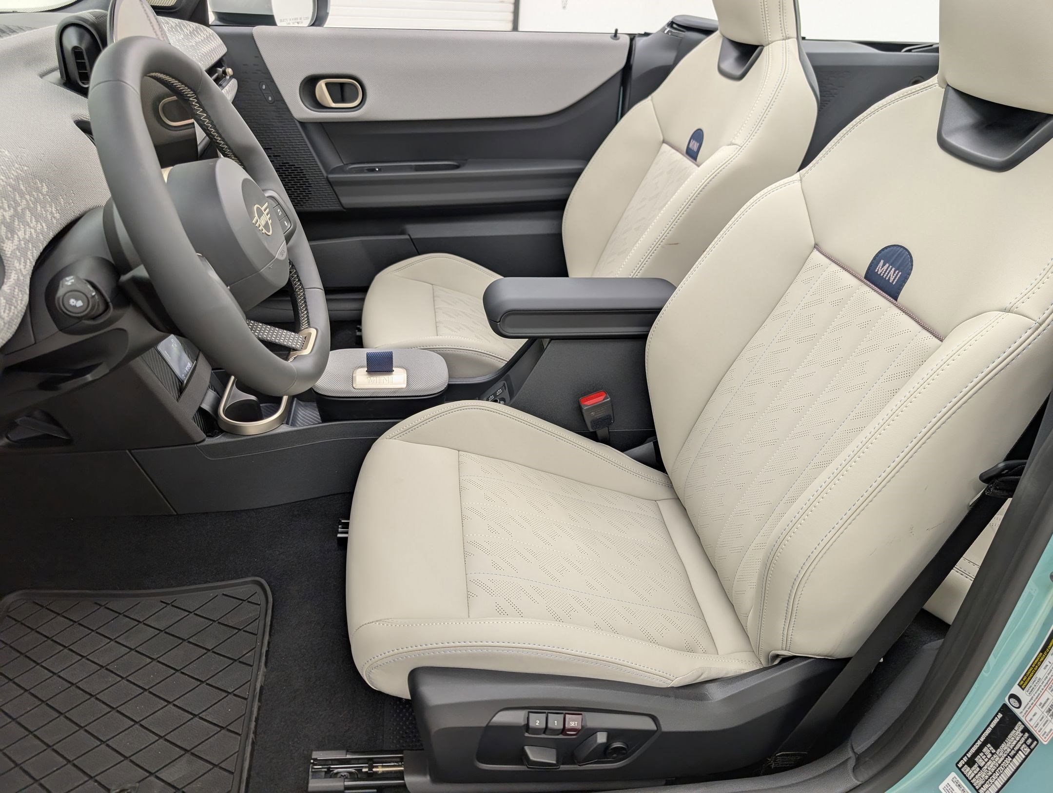 New 2026 MINI Cooper S image 5