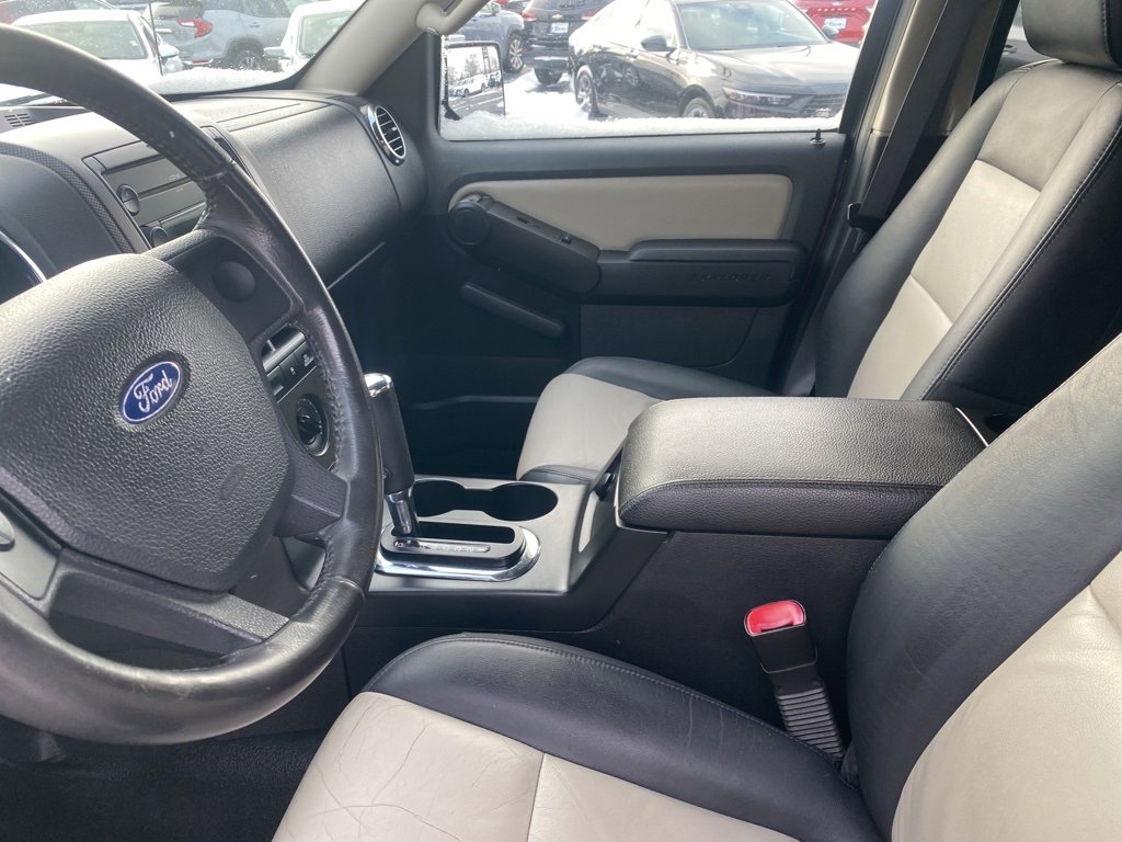 Used 2007 Ford Explorer Sport Trac Limited image 6