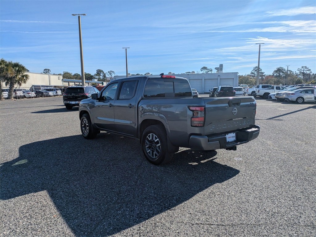 Used 2024 Nissan Frontier SL w/ Technology Package image 5