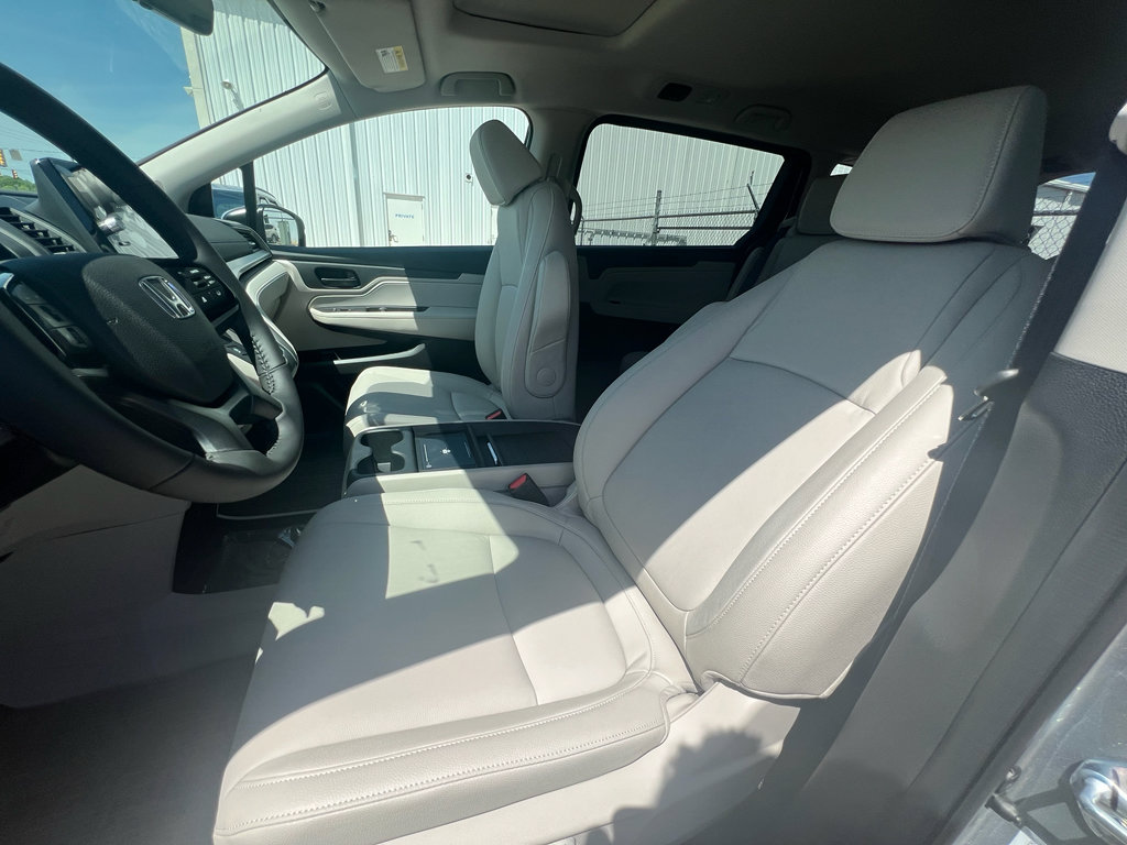 New 2026 Honda Odyssey EX-L image 14