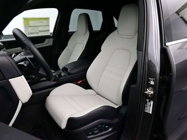 New 2026 Porsche Cayenne S AWD/4WD image 5
