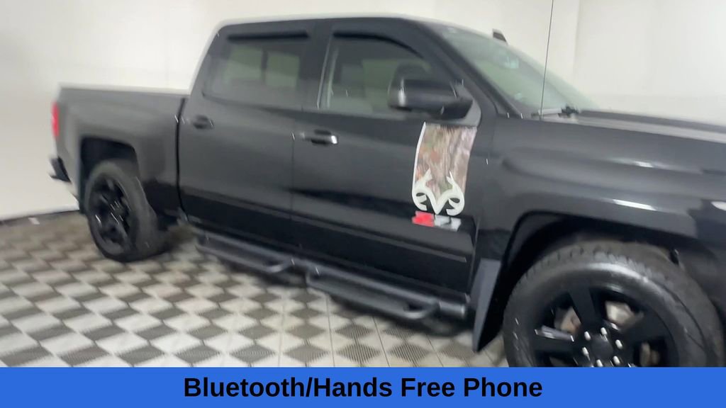 Used 2017 Chevrolet Silverado 1500 LTZ Z71 w/ Realtree Edition AWD/4WD image 12