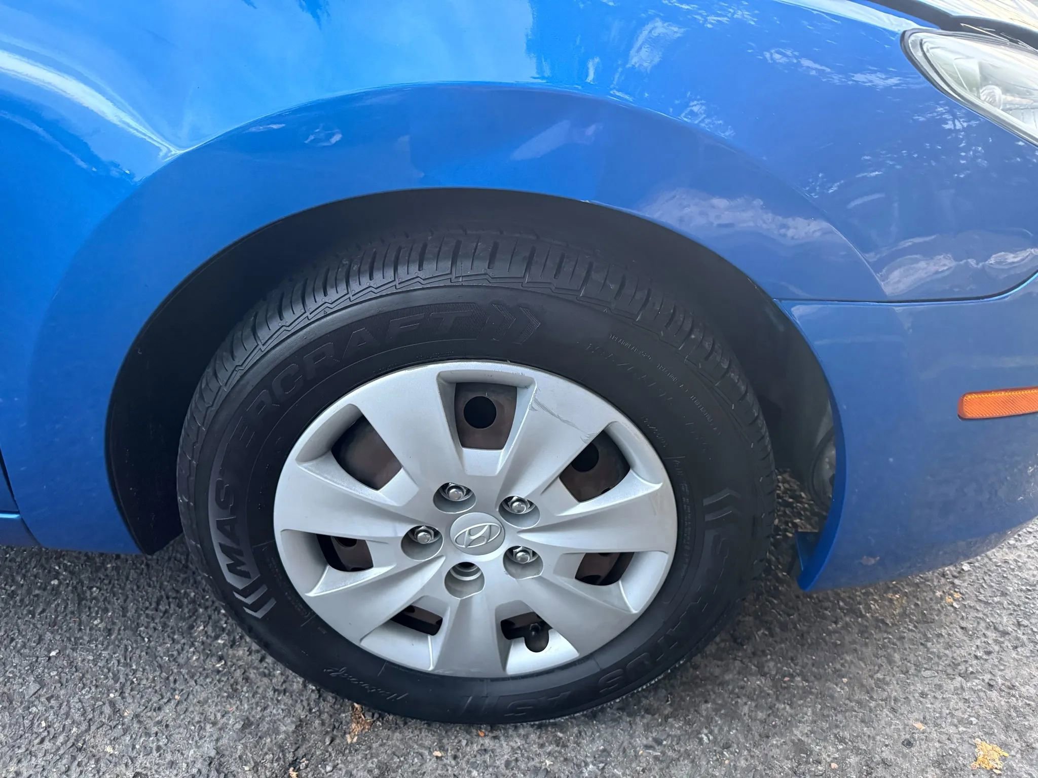 Used 2010 Hyundai Elantra GLS image 36