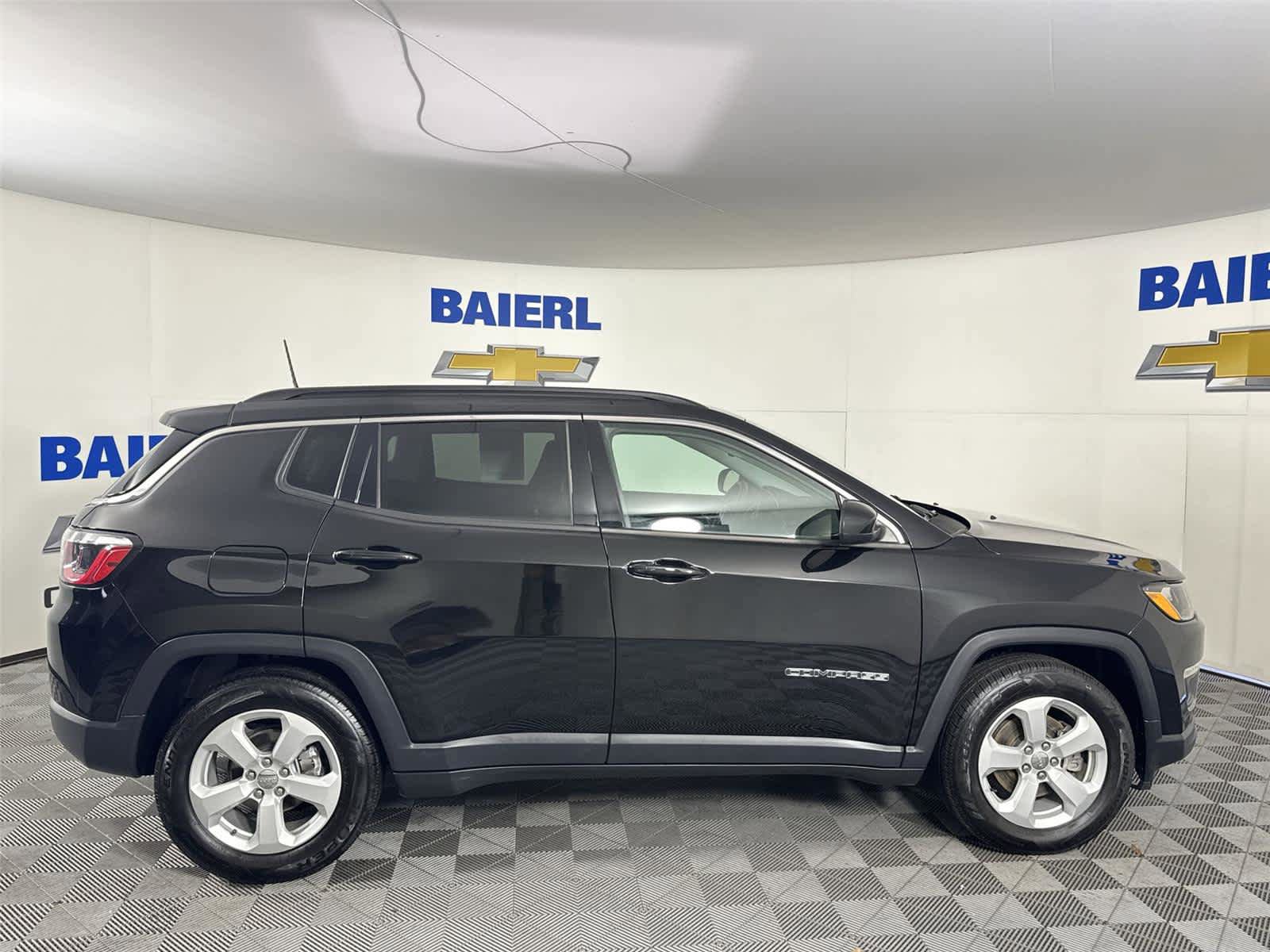 Used 2021 Jeep Compass Latitude image 6