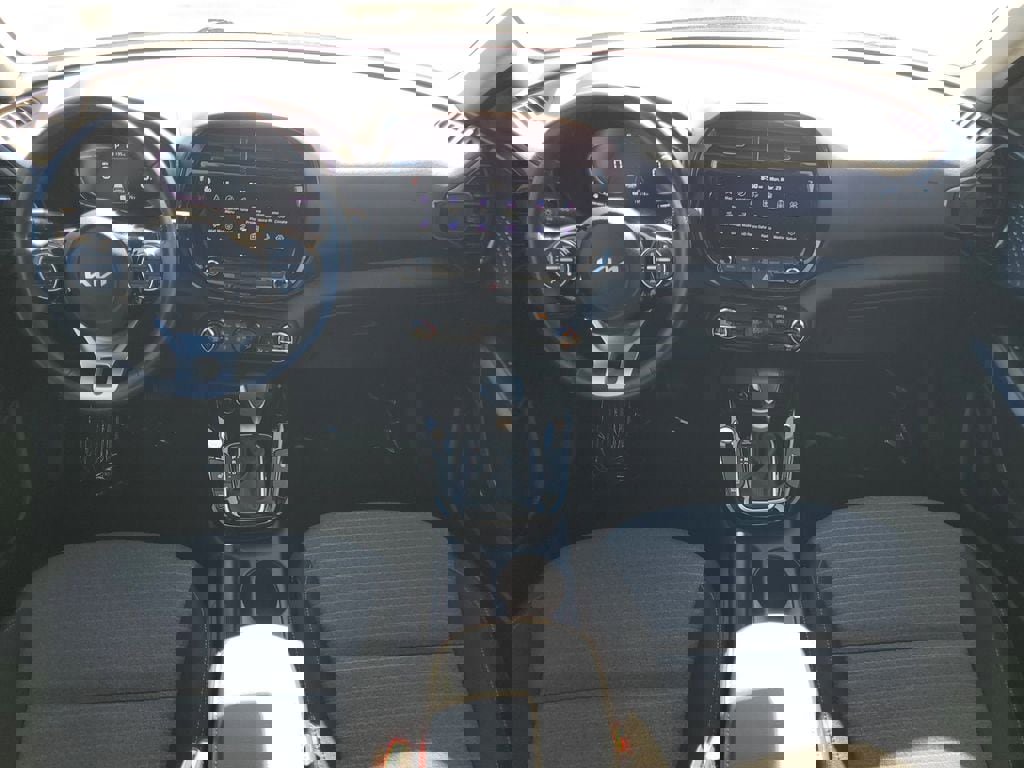 Used 2023 Kia Soul EX image 25