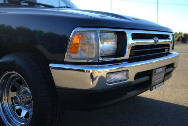 Used 1994 Toyota Pickup DX image 20