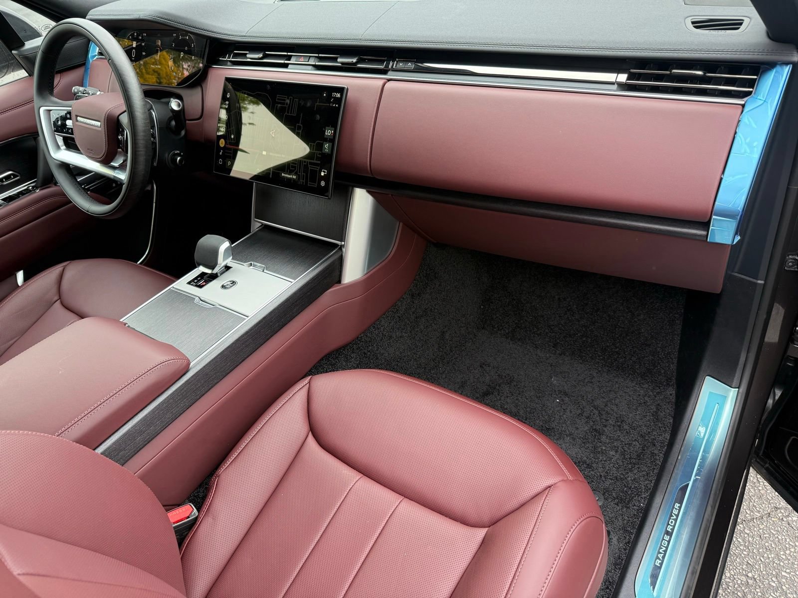 New 2026 Land Rover Range Rover SE AWD/4WD image 19