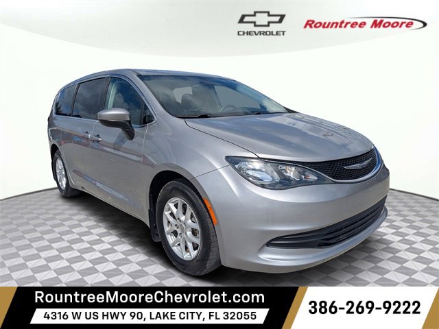 Used 2017 Chrysler Pacifica Touring