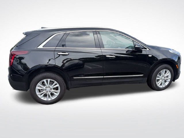 Certified 2025 Cadillac XT5 Luxury FWD image 6