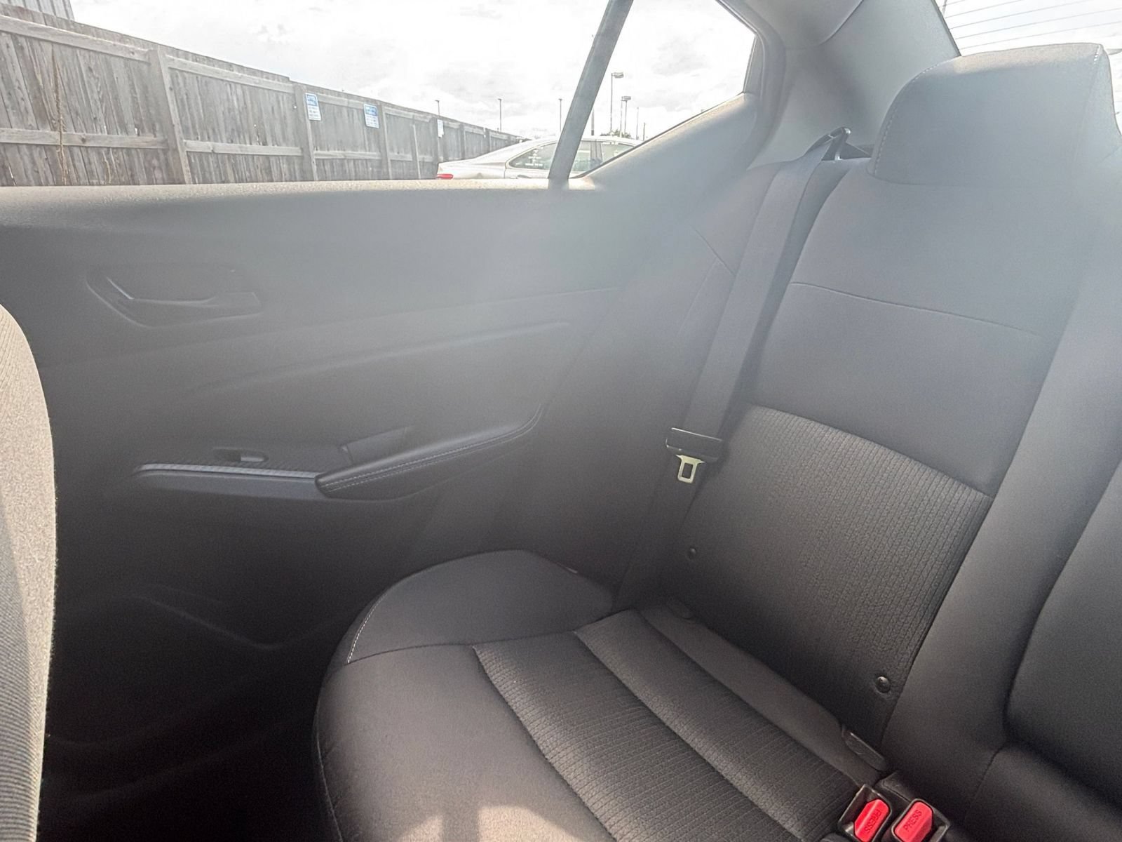 Used 2025 Nissan Altima 2.5 SV FWD image 35