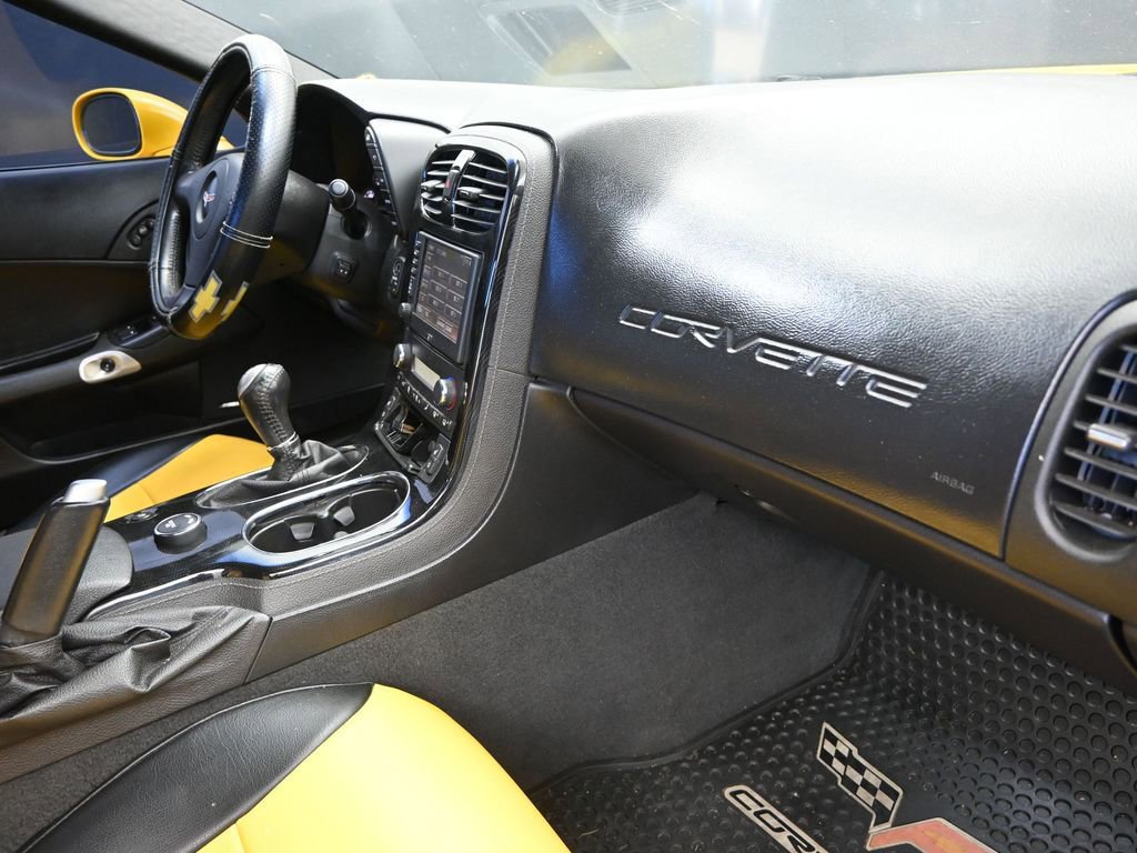 Used 2008 Chevrolet Corvette Convertible w/ Preferred Equipment Group image 17
