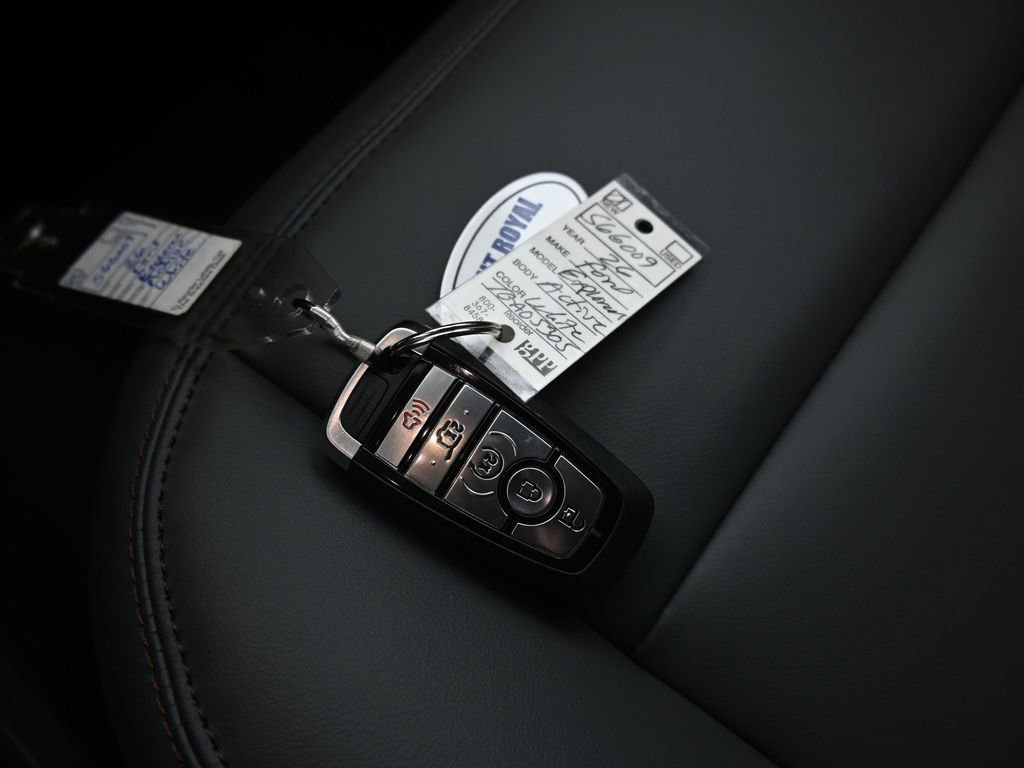 New 2026 Ford Explorer Active w/ Active Comfort Package image 37
