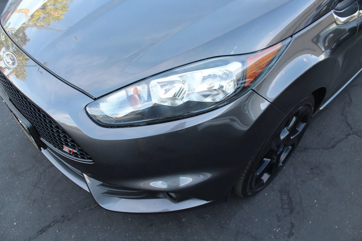 Used 2017 Ford Fiesta ST FWD image 10
