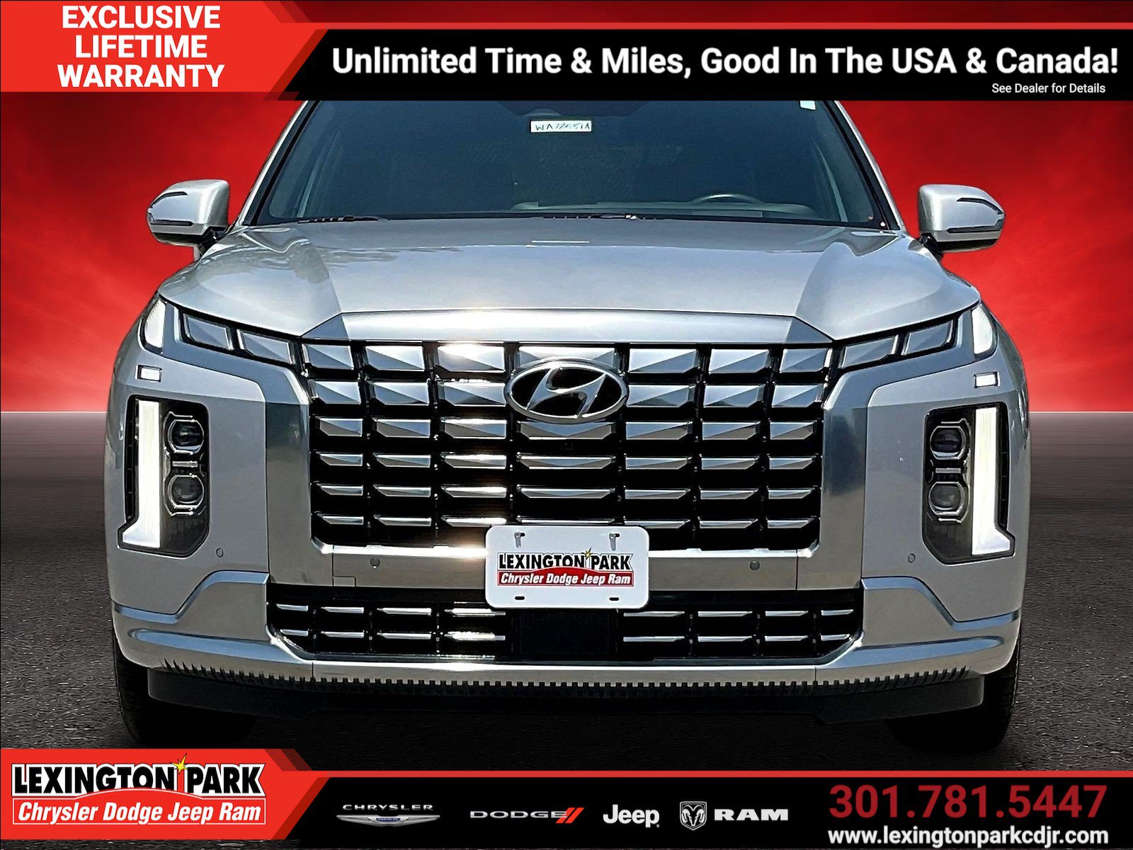 Used 2024 Hyundai Palisade Calligraphy AWD/4WD image 2