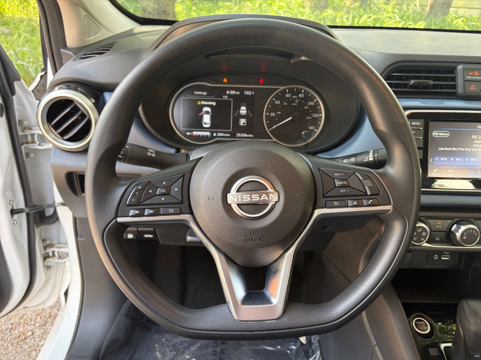Used 2025 Nissan Versa SV FWD image 26