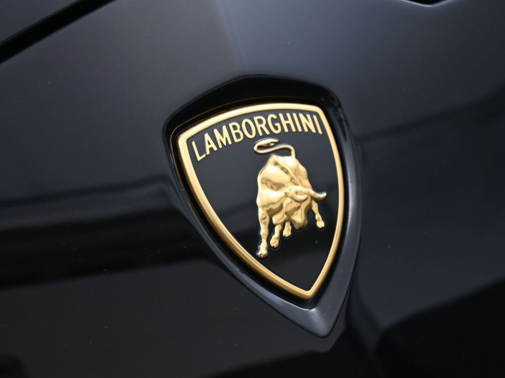 Used 2019 Lamborghini Urus image 13