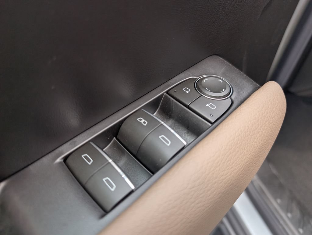 New 2026 GMC Canyon Denali AWD/4WD image 16