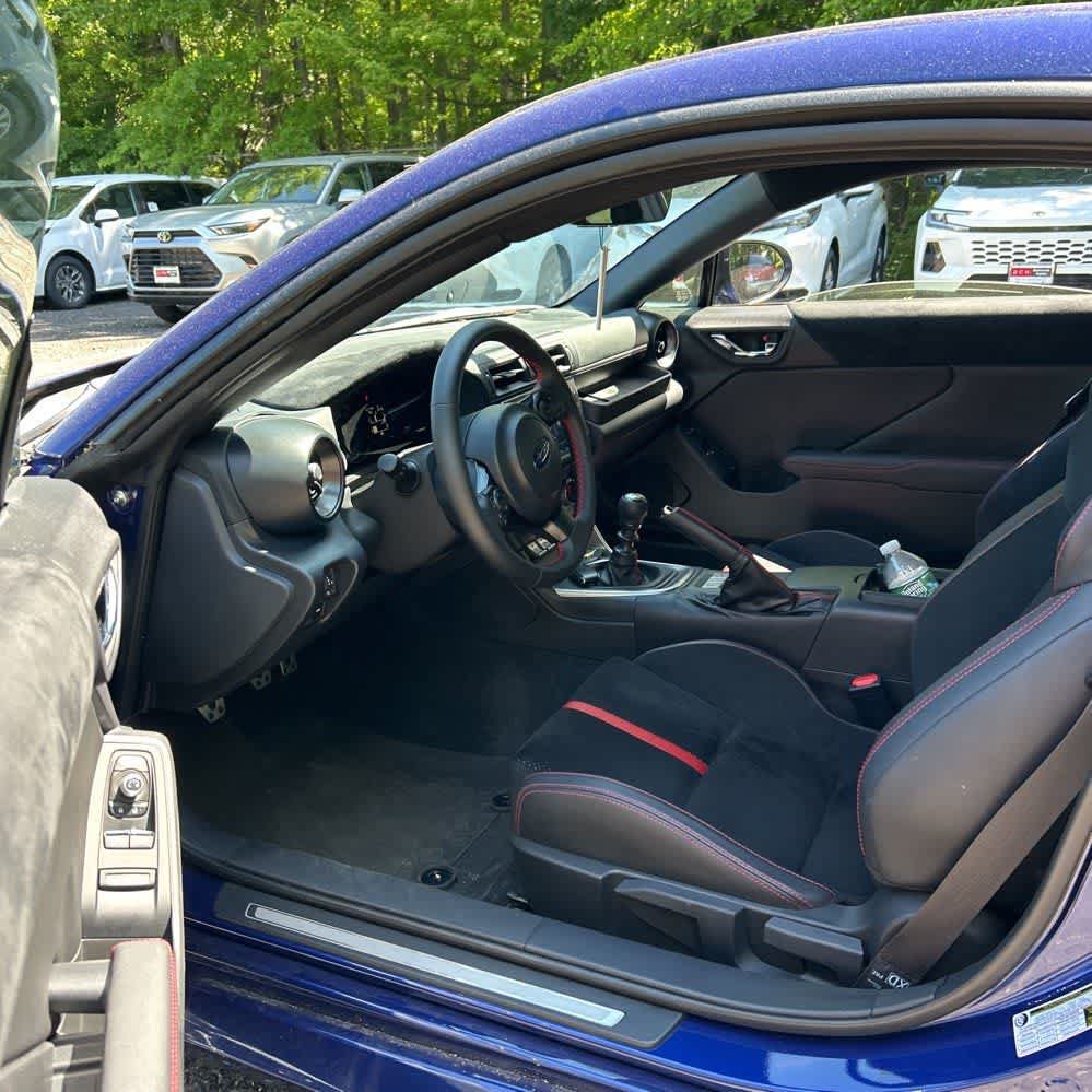 Certified 2023 Subaru BRZ Limited w/ Popular Package #1 RWD image 2