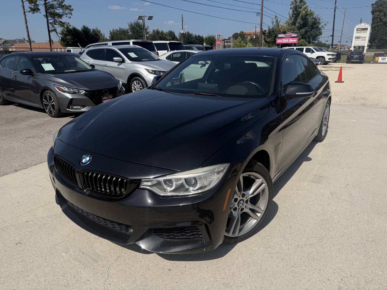 Used 2015 BMW 428i xDrive Coupe AWD/4WD image 2