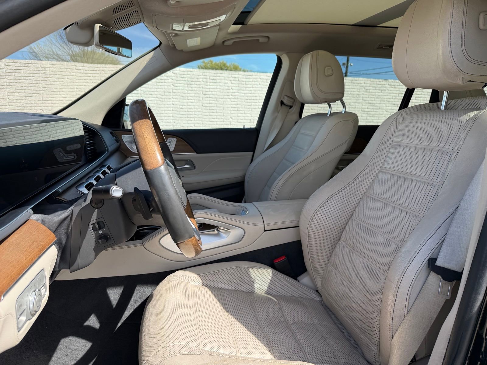Used 2020 Mercedes-Benz GLS 580 4MATIC image 19