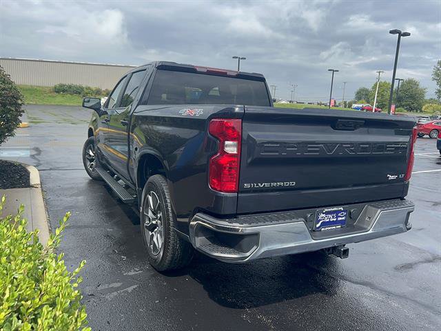 Used 2024 Chevrolet Silverado 1500 LT AWD/4WD image 5