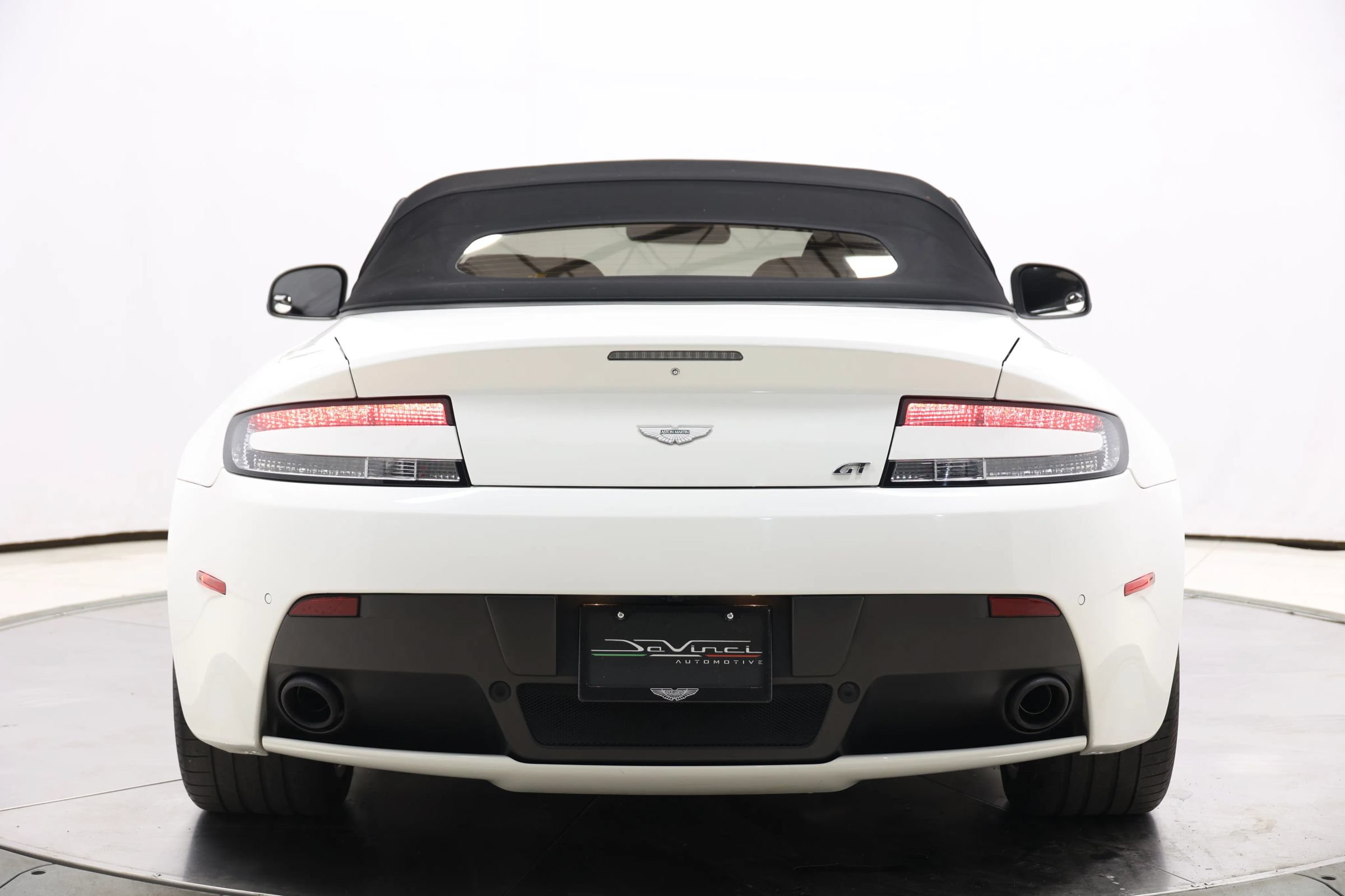 Used 2016 Aston Martin V8 Vantage GT RWD image 80