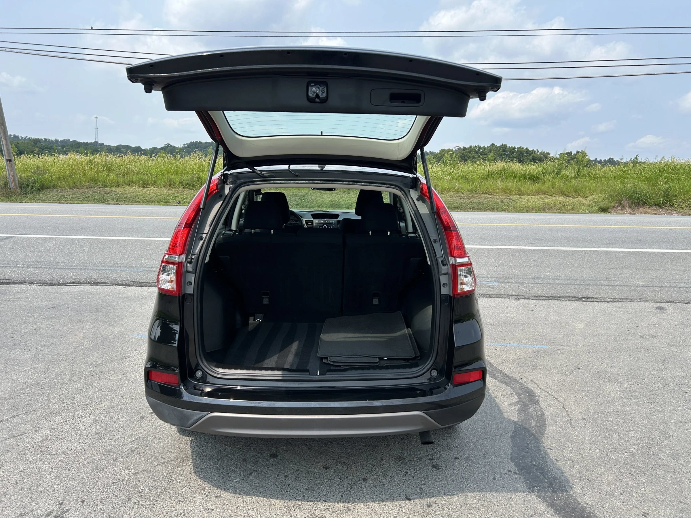Used 2016 Honda CR-V LX image 11