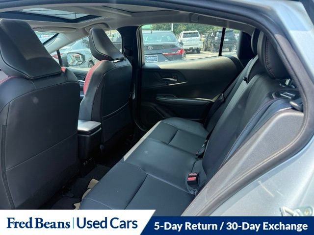Used 2025 Toyota Prius Plug-In Hybrid FWD image 27