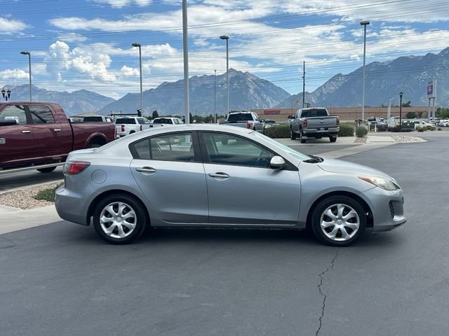 Used 2013 MAZDA MAZDA3 i SV w/ Convenience Pkg FWD image 8