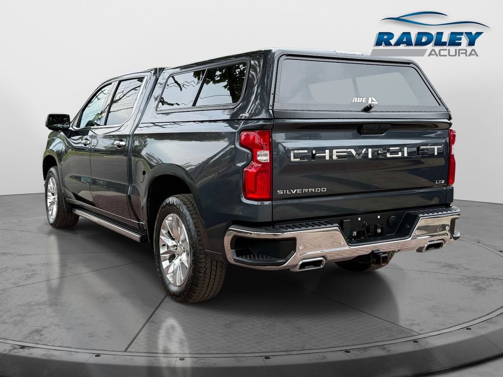 Used 2020 Chevrolet Silverado 1500 LTZ w/ LTZ Premium Package AWD/4WD image 4