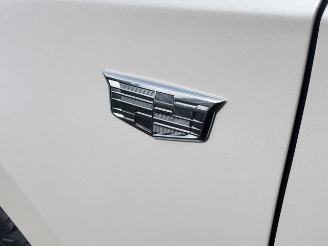 Used 2018 Cadillac XTS Luxury w/ Driver Awareness Package FWD image 6