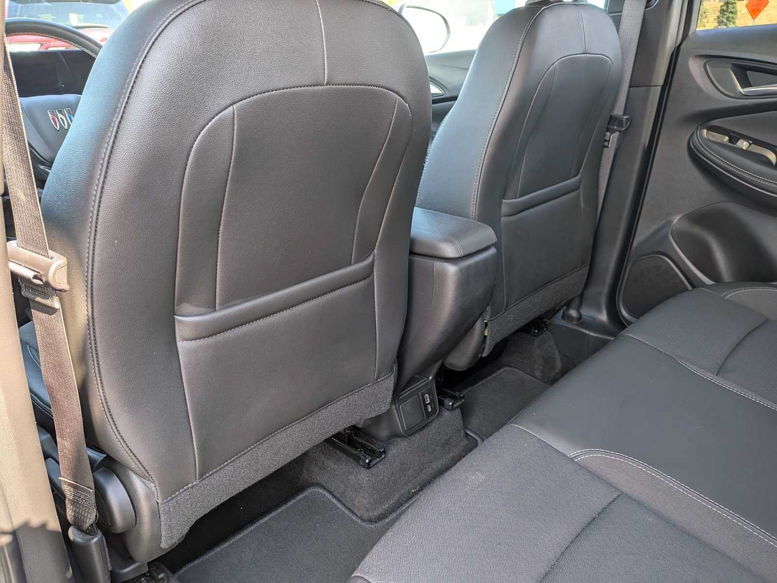 Used 2025 Buick Encore GX Preferred FWD image 16