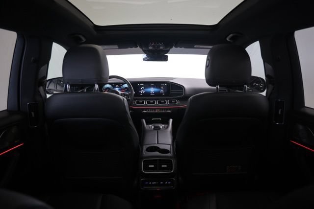 Used 2022 Mercedes-Benz GLS 450 4MATIC image 43