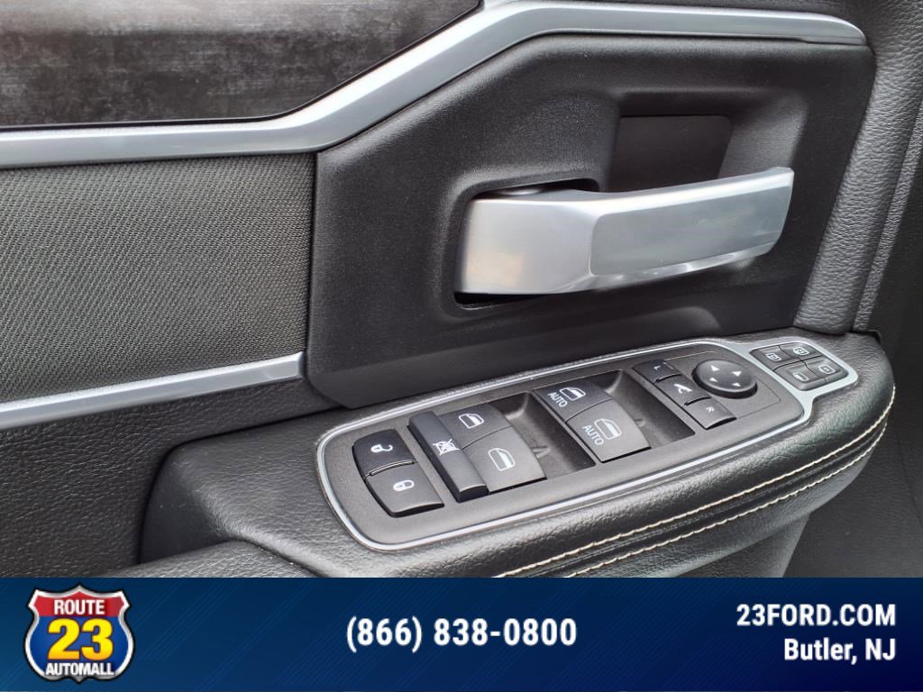 Used 2024 RAM 3500 Big Horn image 12