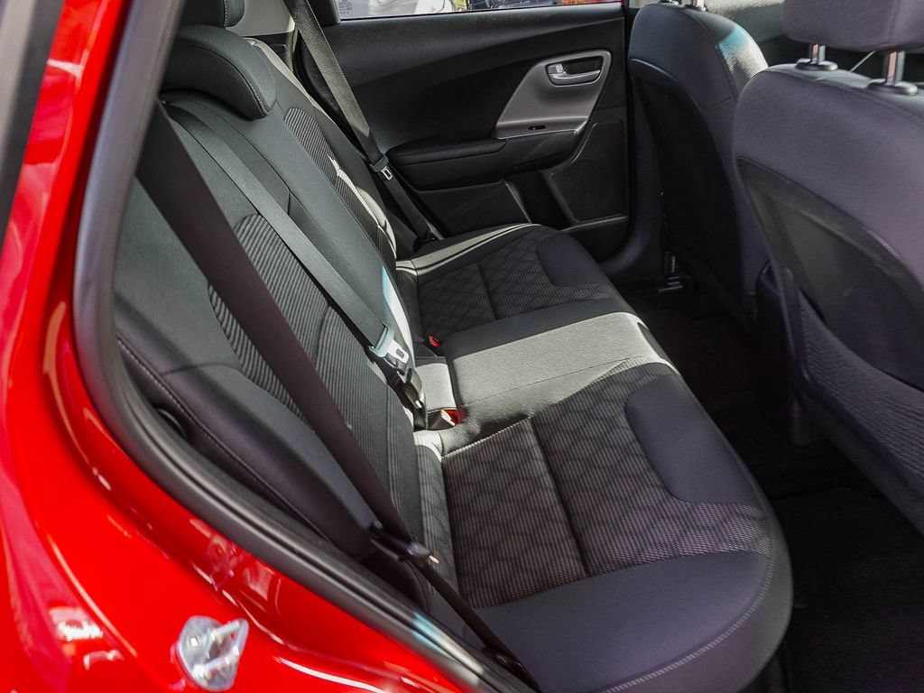 Used 2021 Kia Niro LX FWD image 14