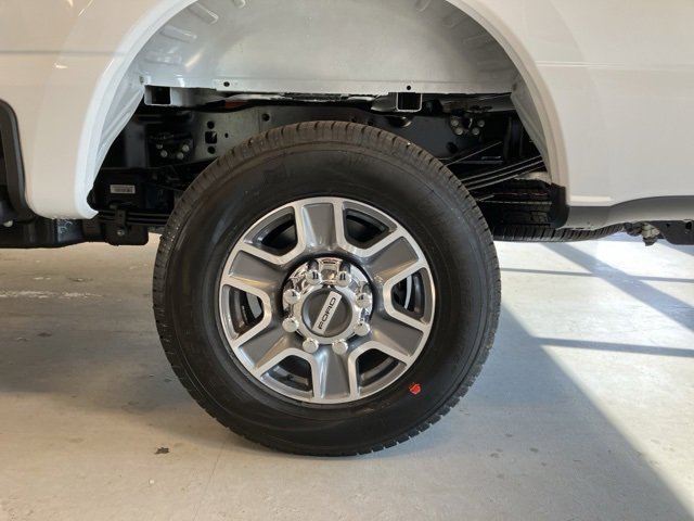 New 2026 Ford F350 4x4 Crew Cab Super Duty image 8