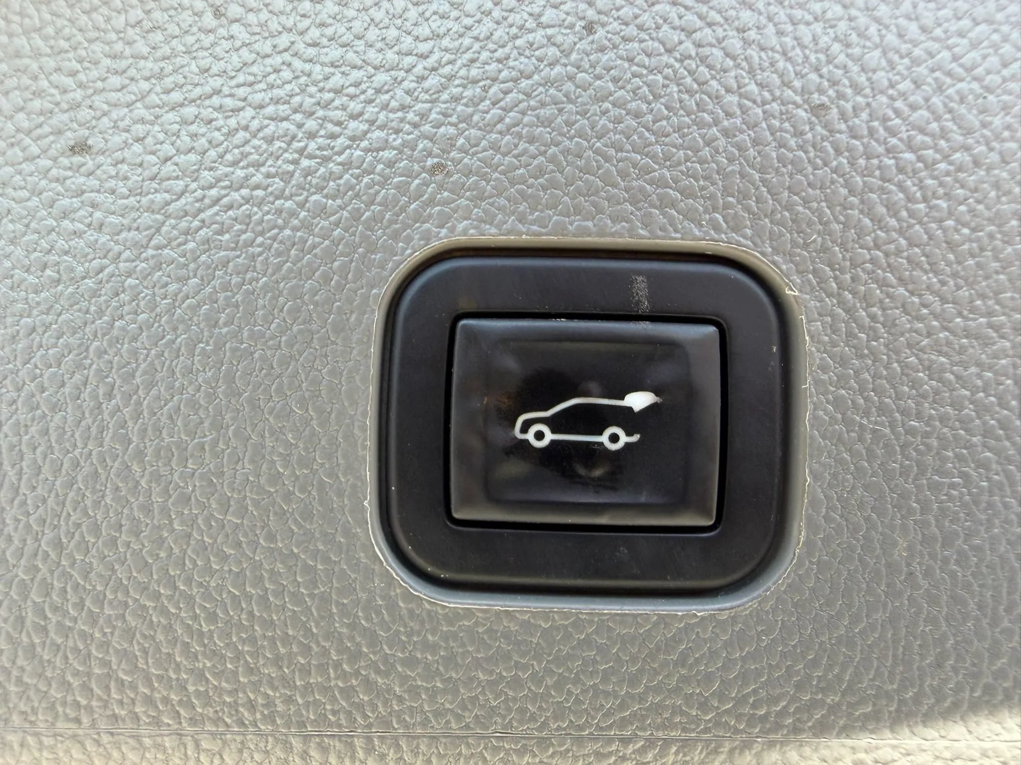 Used 2011 Cadillac SRX Luxury FWD image 31