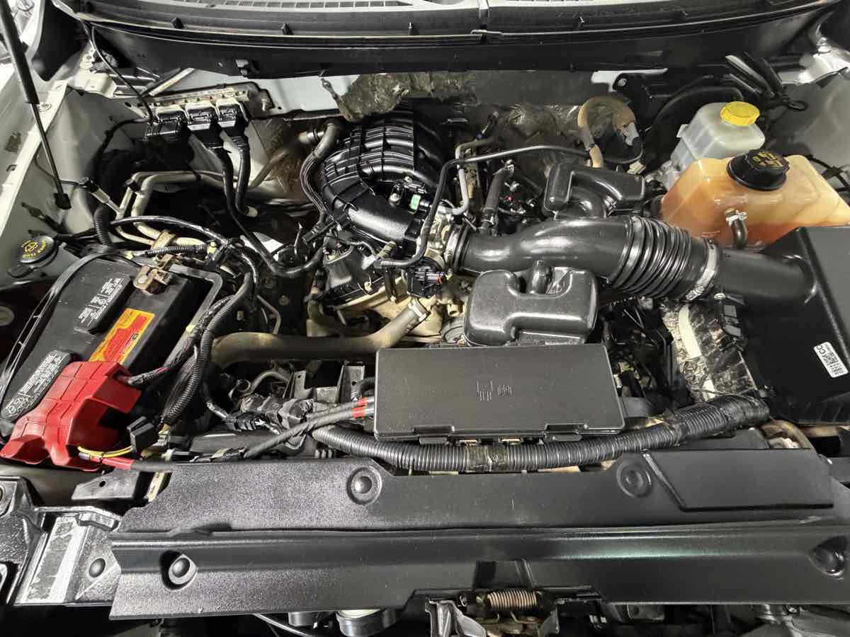 Used 2014 Ford F150 XL w/ Power Equipment Group AWD/4WD image 18