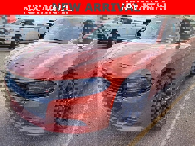 Used 2020 Dodge Charger SXT w/ Plus Group image 4