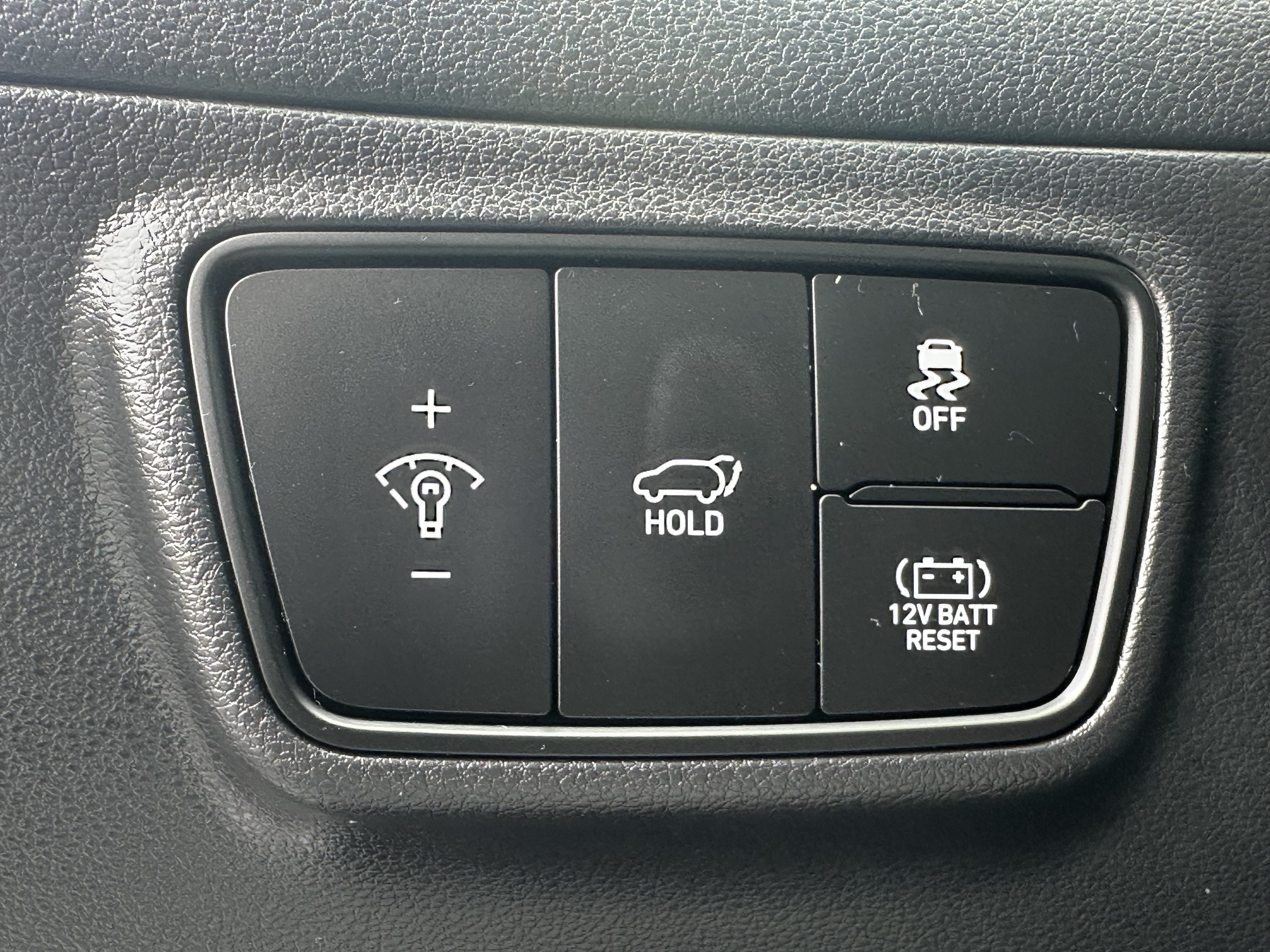 Used 2024 Hyundai Tucson Blue AWD/4WD image 32