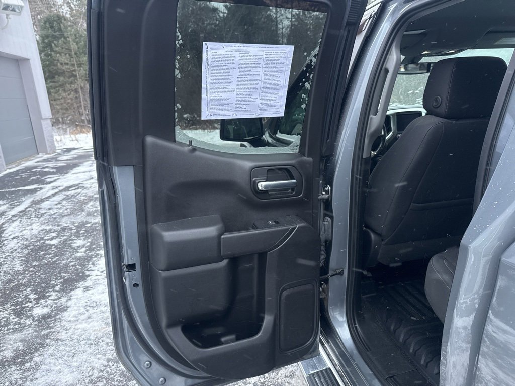 Used 2019 Chevrolet Silverado 1500 LT image 24