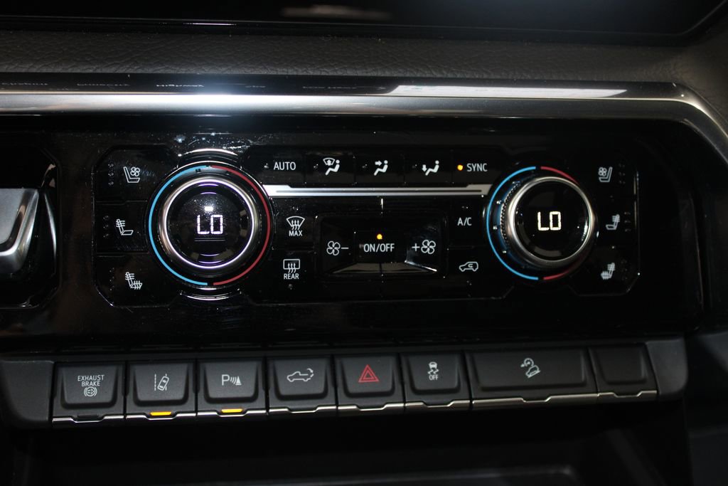 Used 2025 GMC Sierra 2500 Denali w/ Denali Reserve Package image 49