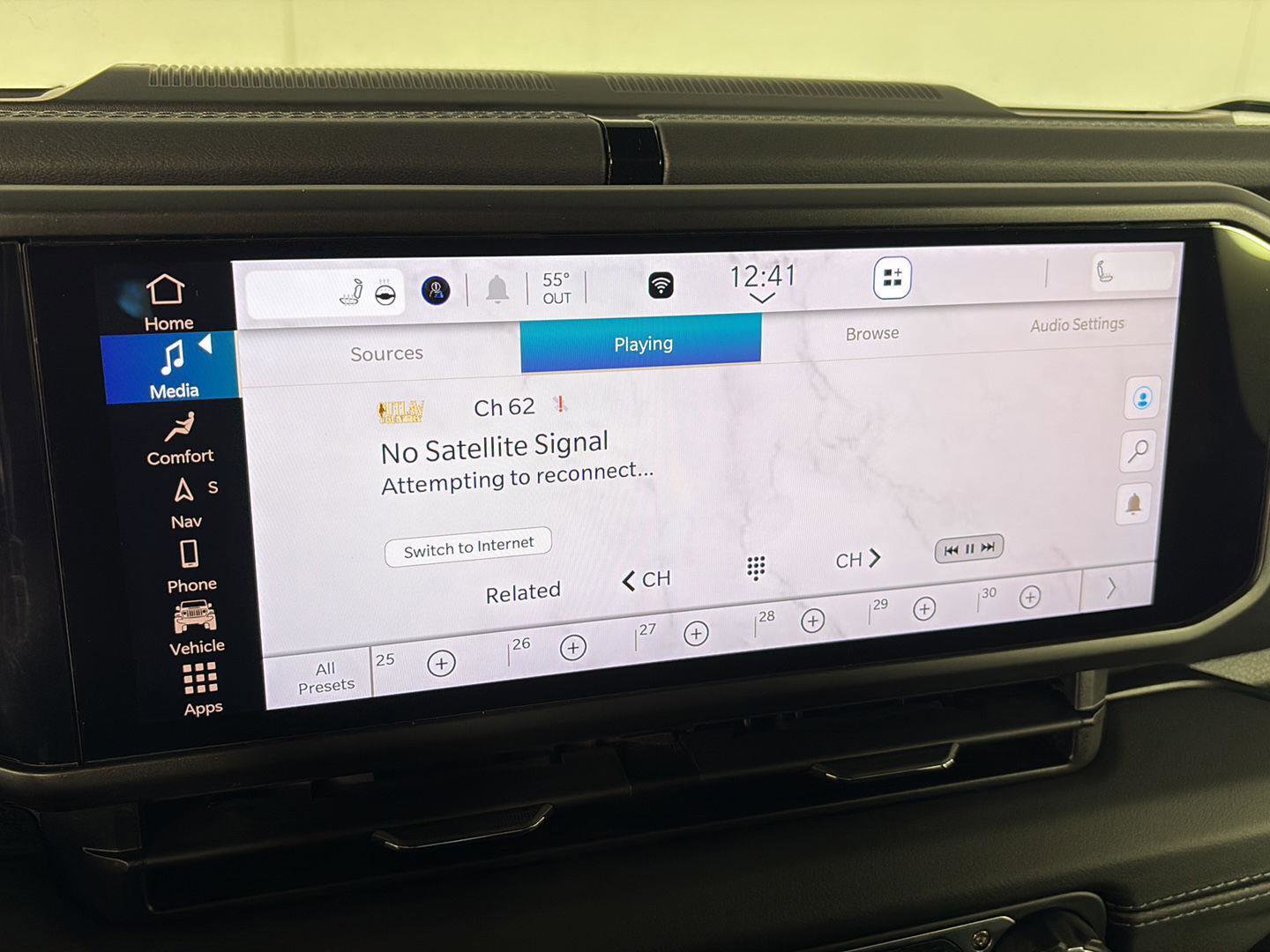 Used 2024 Jeep Wrangler Sahara w/ Technology Group image 30