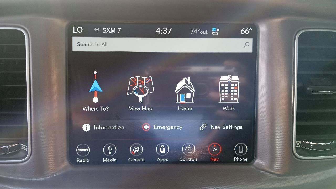 Used 2019 Dodge Charger SXT w/ Plus Group image 17